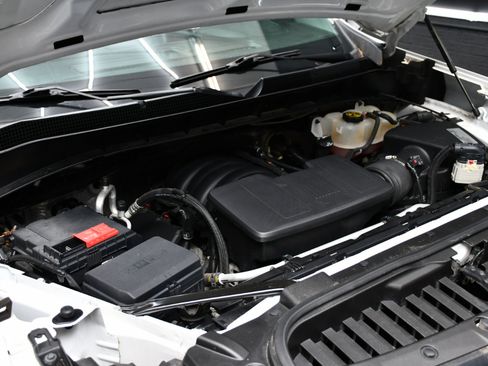 Used 2020 Chevrolet Silverado 1500 W/T image 13