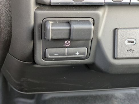 Used 2024 GMC Sierra 2500 Pro w/ Convenience Package image 28