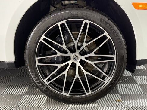 New 2026 Porsche Macan Turbo image 14