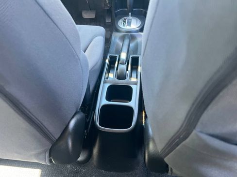 Used 2013 Honda Fit image 19