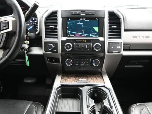 Used 2018 Ford F350 Lariat w/ Chrome Package AWD/4WD image 17
