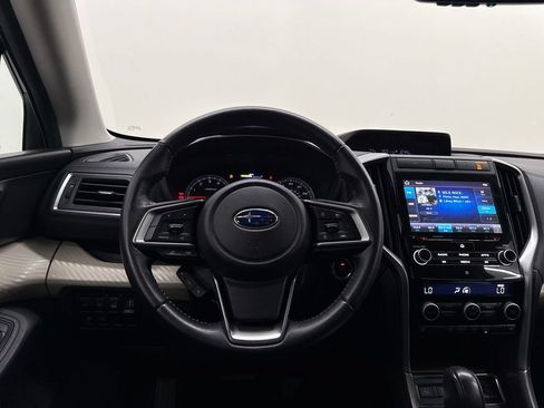 Used 2020 Subaru Ascent Premium w/ Convenience Package AWD/4WD image 16