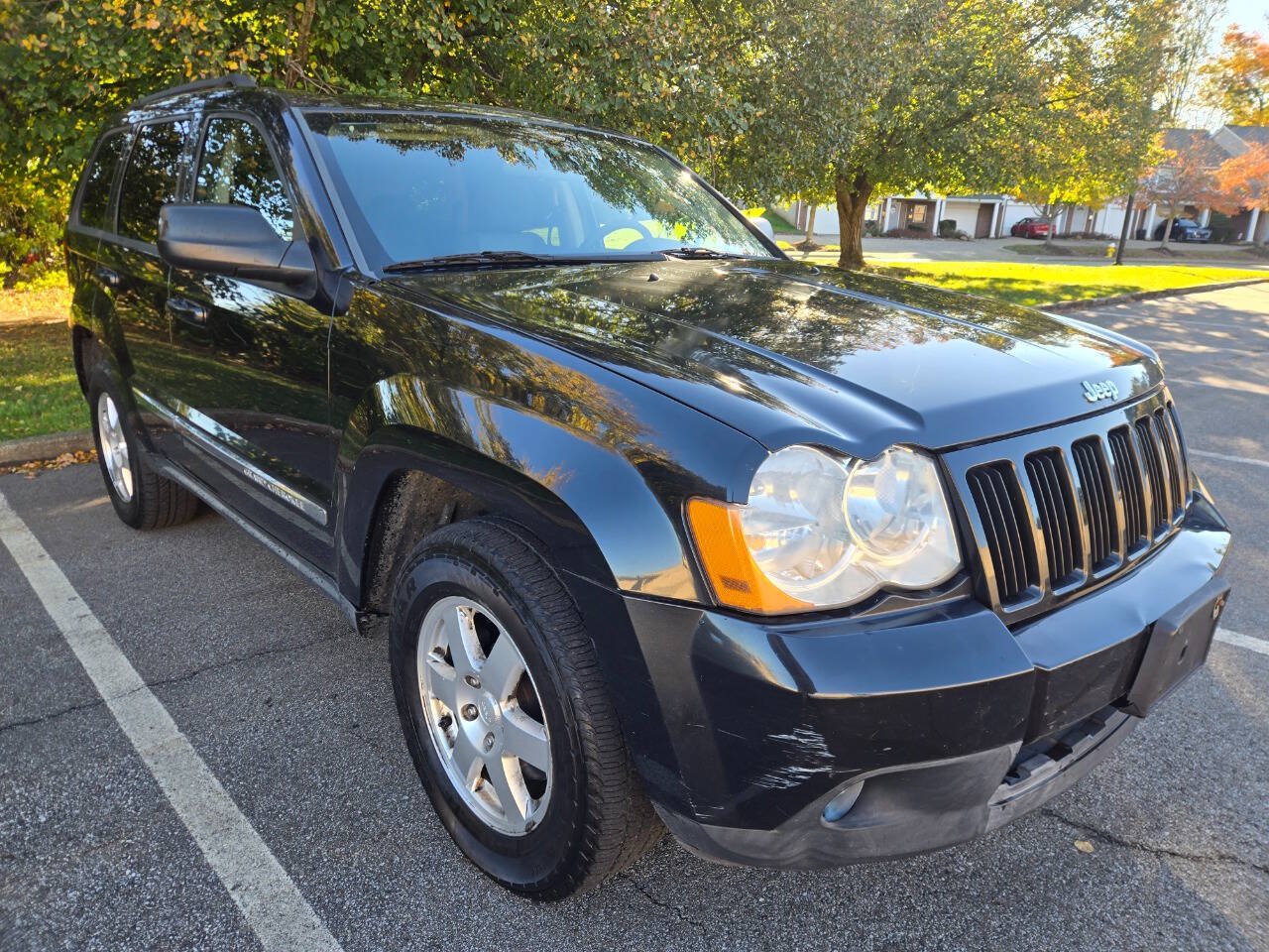 Used 2010 Jeep Grand Cherokee Laredo AWD/4WD image 13