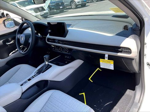 New 2026 Honda HR-V LX image 10