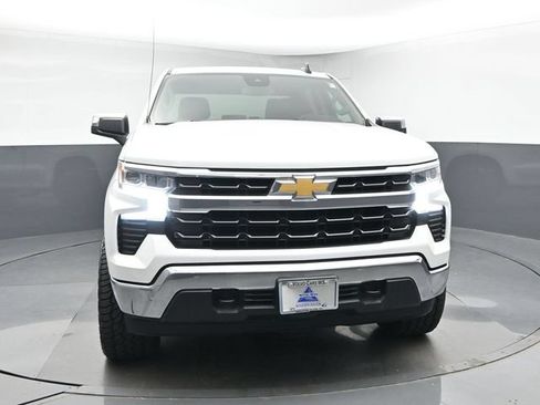 Used 2023 Chevrolet Silverado 1500 LT w/ Protection Package AWD/4WD image 2