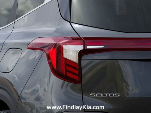 New 2026 Kia Seltos EX FWD image 30