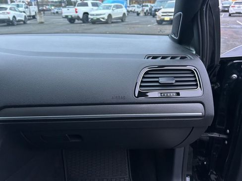 Used 2020 Volkswagen GTI Autobahn image 25