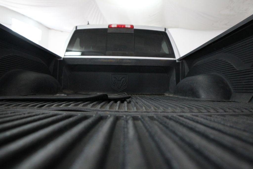 Used 2015 RAM 1500 Big Horn AWD/4WD image 32