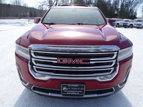 Used 2023 GMC Acadia SLE image 5