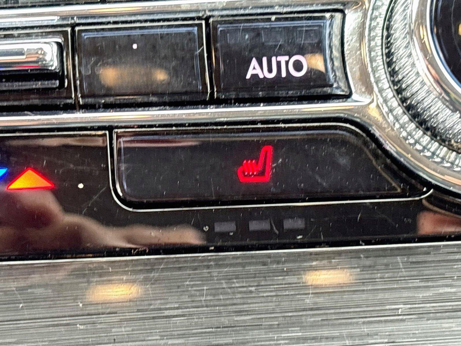 Used 2022 Lincoln Nautilus FWD image 19
