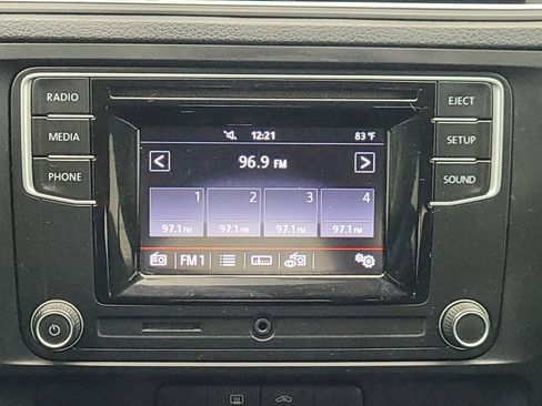 Used 2018 Volkswagen Jetta S FWD image 25