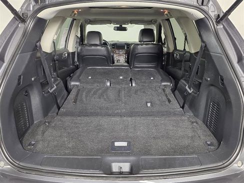 Used 2018 Nissan Pathfinder Platinum AWD/4WD image 24