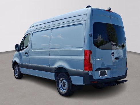 Used 2025 Mercedes-Benz Sprinter 3500 image 6