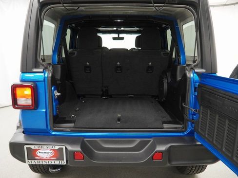 Certified 2022 Jeep Wrangler Unlimited Sahara w/ Cold Weather Group image 47