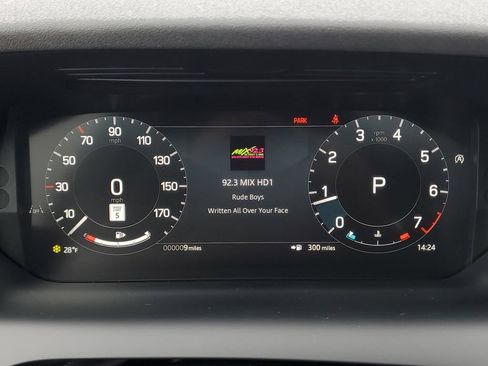 Used 2026 Land Rover Discovery Sport Landmark AWD/4WD image 14