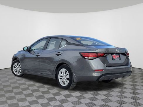 Used 2022 Nissan Sentra S image 17