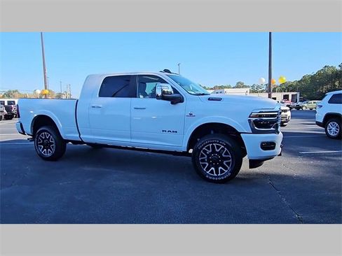 New 2026 RAM 2500 Limited image 38