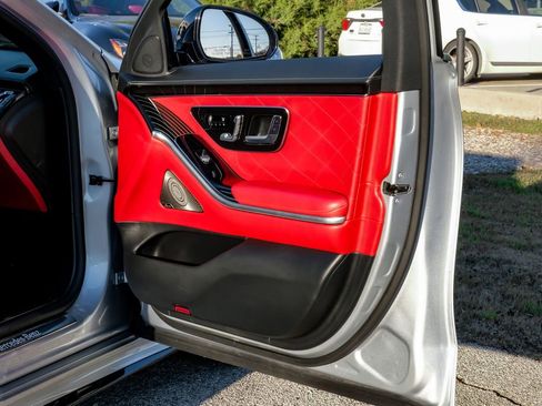 Used 2021 Mercedes-Benz S 580 4MATIC Sedan image 47