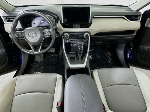 Used 2023 Toyota RAV4 XLE Premium FWD image 16