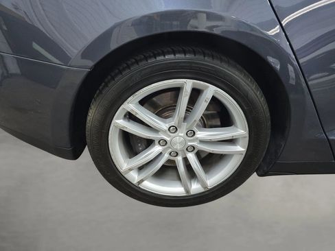 Used 2014 Tesla Model S 85 image 16