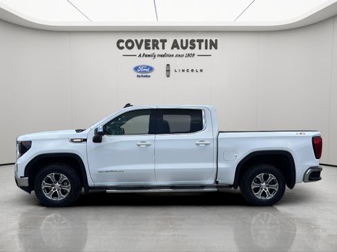 Used 2022 GMC Sierra 1500 SLE w/ Preferred Package AWD/4WD image 2