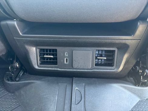 Used 2024 Chevrolet Silverado 1500 Custom AWD/4WD image 26