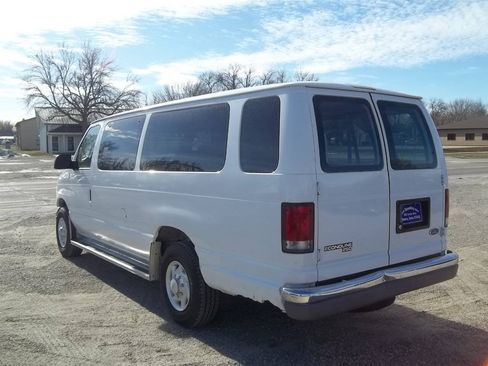 Used 1999 Ford E-350 and Econoline 350 XL RWD image 7