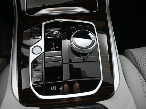 New 2026 BMW X5 xDrive40i image 4