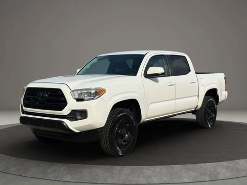 Used 2019 Toyota Tacoma SR w/ SR Convenience Package image 1