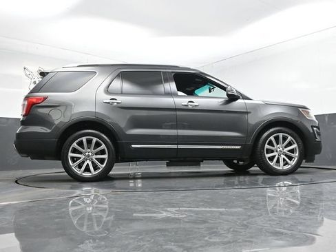 Used 2017 Ford Explorer Limited AWD/4WD image 53