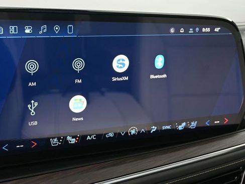 New 2026 Chevrolet Suburban High Country image 33