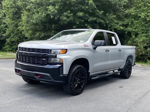 Used 2022 Chevrolet Silverado 1500 Custom Trail Boss w/ Safety Confidence Package AWD/4WD image 5