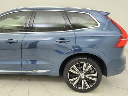 Used 2023 Volvo XC60 B5 Plus w/ Climate Package image 10