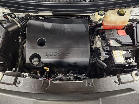 Used 2018 Chevrolet Traverse LS FWD image 53