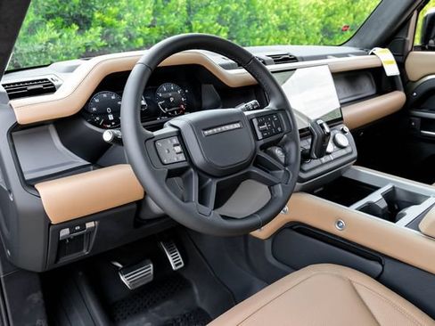 New 2026 Land Rover Defender 110 X AWD/4WD image 3