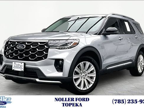 Certified 2025 Ford Explorer Platinum w/ LUX Leather Package AWD/4WD image 1