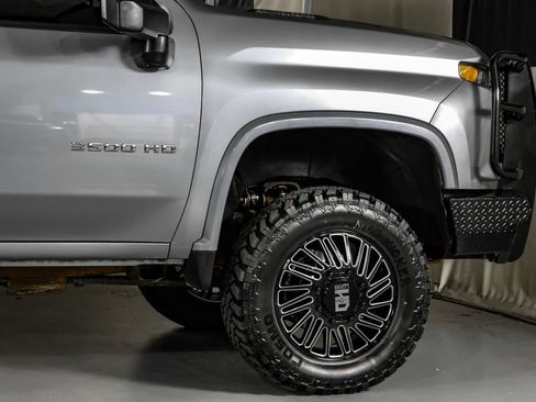 Used 2024 Chevrolet Silverado 3500 LT w/ All Star Edition AWD/4WD image 8