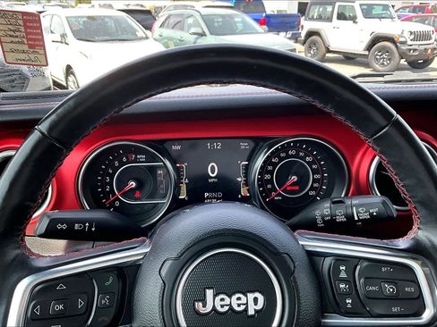 Used 2021 Jeep Wrangler Unlimited Rubicon AWD/4WD image 18
