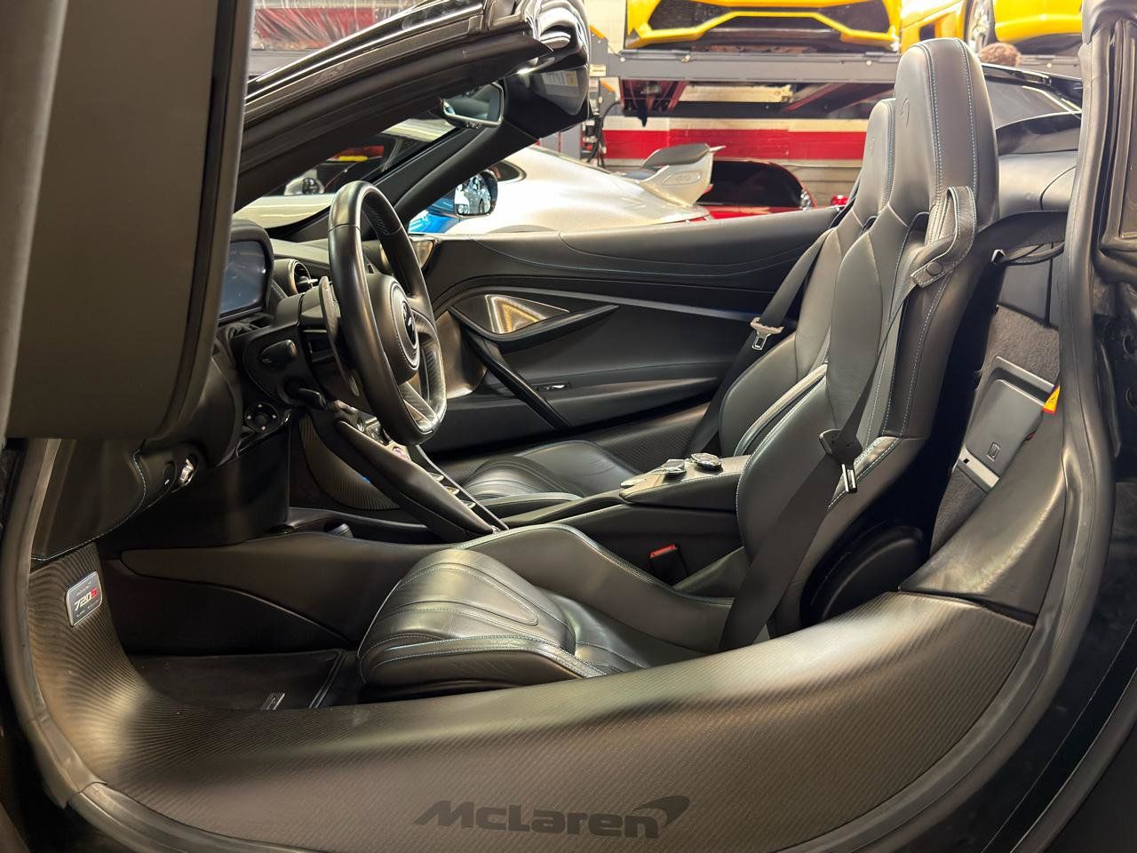 Used 2020 McLaren 720S Luxury RWD image 21