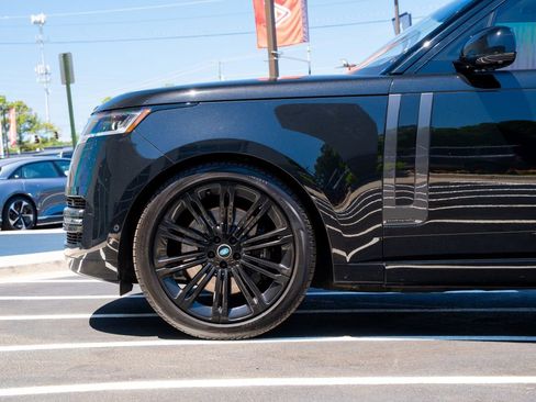 Used 2023 Land Rover Range Rover Long Wheelbase Autobiography AWD/4WD image 25