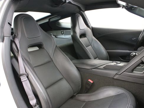Used 2017 Chevrolet Corvette Stingray Coupe w/ Battery Protection Package RWD image 26