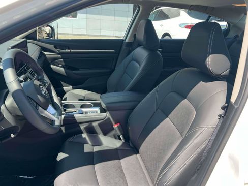 Used 2025 Nissan Altima 2.5 SL image 25