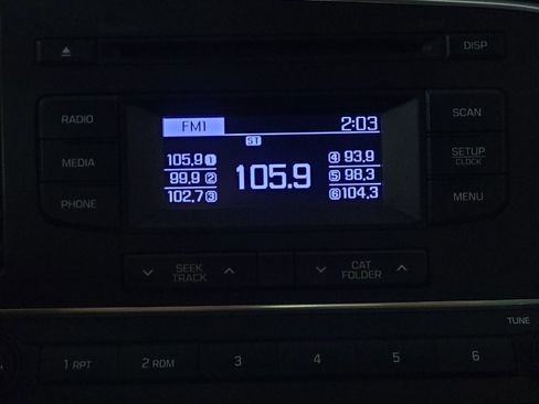 Used 2017 Hyundai Elantra SE image 25