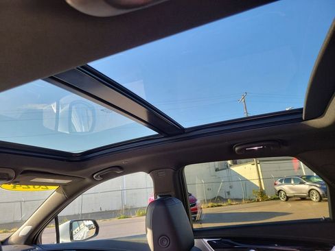 Certified 2024 Cadillac XT5 Premium Luxury w/ Technology Package image 17