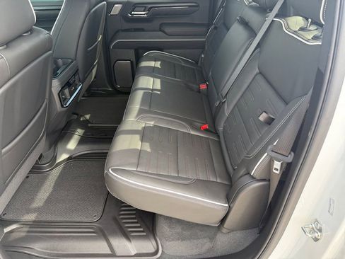 Used 2025 GMC Sierra 1500 AT4X AWD/4WD image 11