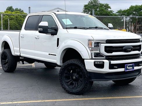 Used 2020 Ford F250 Platinum w/ FX4 Off-Road Package AWD/4WD image 34