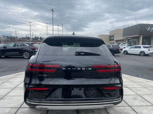 Used 2026 Genesis Electrified GV70 Advanced image 11