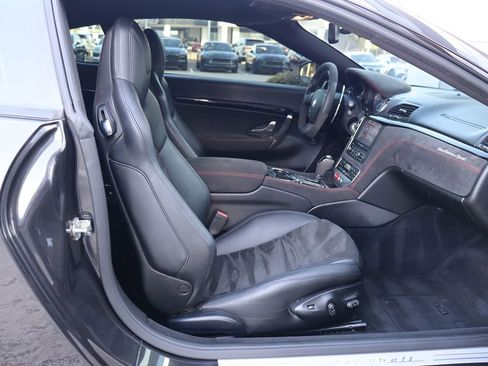 Used 2017 Maserati GranTurismo Sport image 26