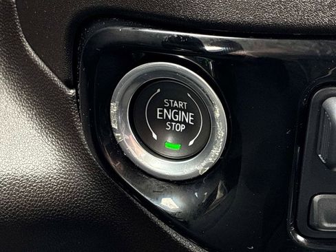 Used 2024 GMC Sierra 1500 Elevation AWD/4WD image 23