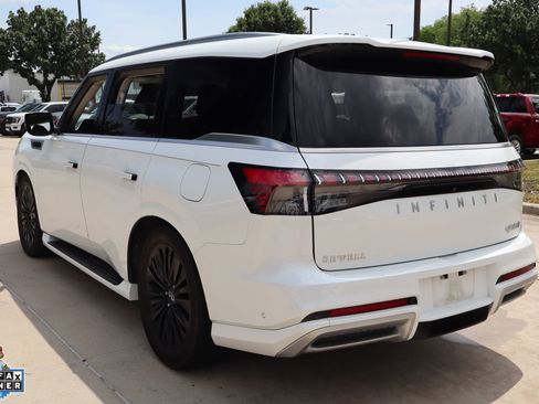 Used 2025 INFINITI QX80 Sensory AWD/4WD image 6